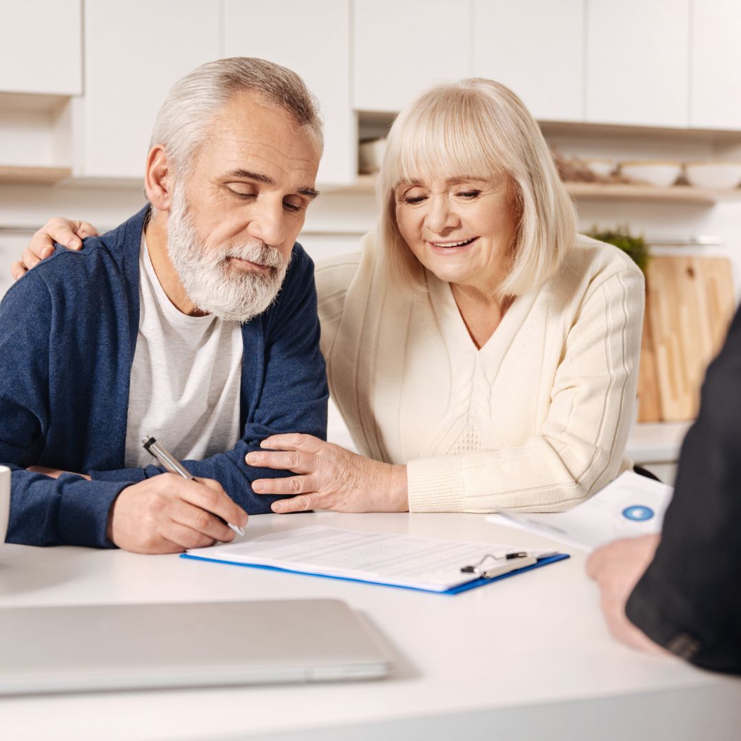Two Seniors with an Agent